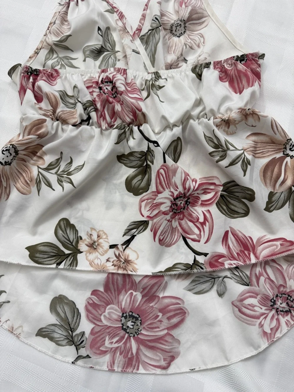 SHEIN White Floral Tie-Strap V-Neck Cami Top - Pink & Green - Picture 10 of 10